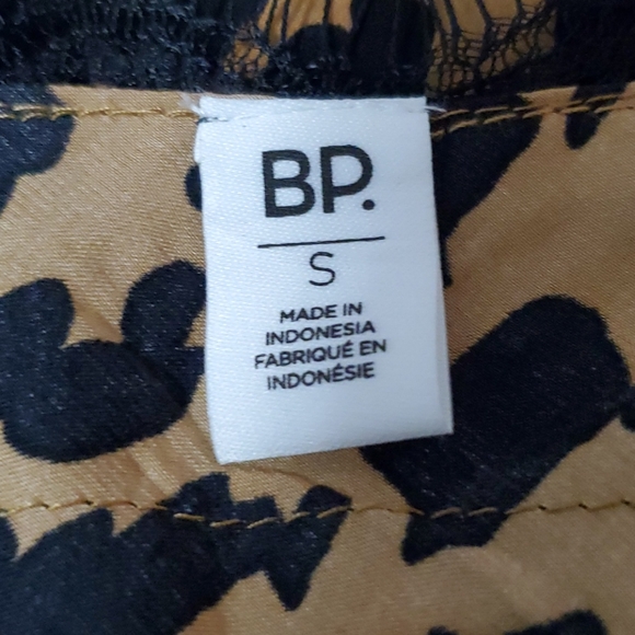 BP Dale Dashed Spot Cami, Size Small - Picture 6 of 8